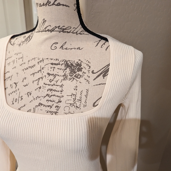 Rag and Bone Ivory Sweater Dress Medium NWT - Picture 3 of 7